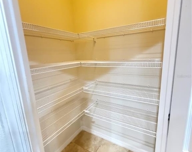 9154 Hillcroft Drive - Photo Thumbnail 20