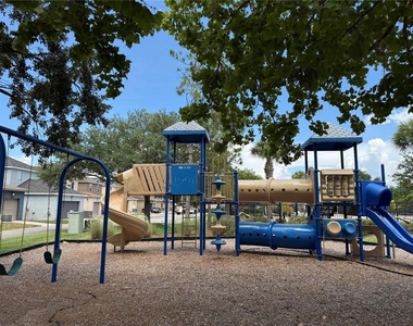 9154 Hillcroft Drive - Photo Thumbnail 52