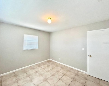 673 59th Street S - Photo Thumbnail 24
