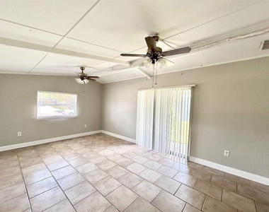 673 59th Street S - Photo Thumbnail 5