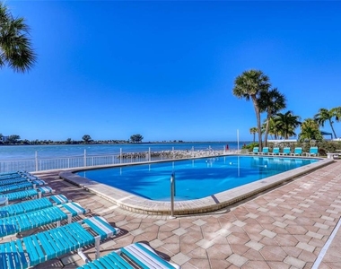 675 S Gulfview Boulevard - Photo Thumbnail 49