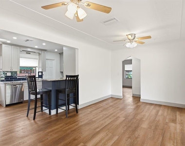 517 41st Avenue S - Photo Thumbnail 11
