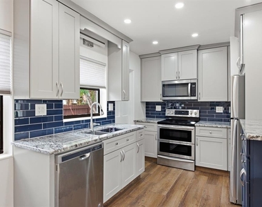 517 41st Avenue S - Photo Thumbnail 15