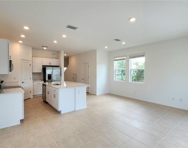 16656 Bergamo Place - Photo Thumbnail 3