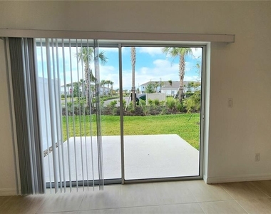 16656 Bergamo Place - Photo Thumbnail 15
