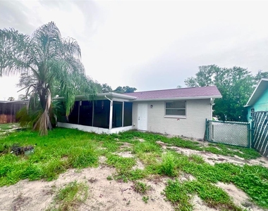 7204 Isle Drive - Photo Thumbnail 29