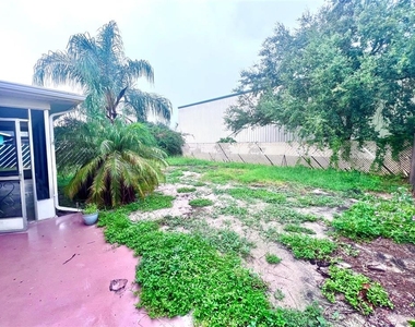 7204 Isle Drive - Photo Thumbnail 26