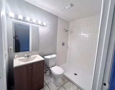 7204 Isle Drive - Photo Thumbnail 23