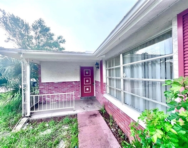 7204 Isle Drive - Photo Thumbnail 1
