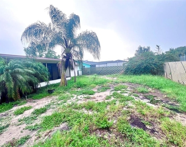 7204 Isle Drive - Photo Thumbnail 28