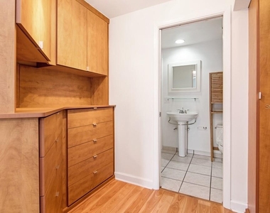 1002 S Harbour Island Boulevard - Photo Thumbnail 26
