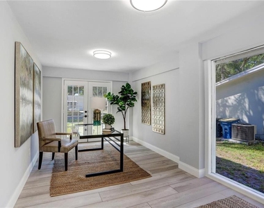 1960 Mckinley Street - Photo Thumbnail 20