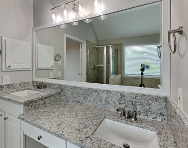 1622 Sandy Park Drive - Photo Thumbnail 10