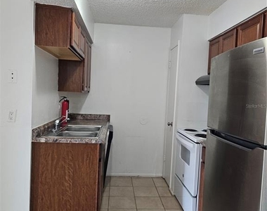 247 Thorn Tree Place - Photo Thumbnail 4