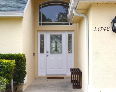 13748 Meade Court - Photo Thumbnail 2