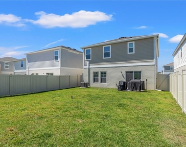 7580 Freesia Trace - Photo Thumbnail 31
