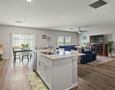 7580 Freesia Trace - Photo Thumbnail 32