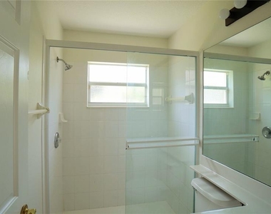 5028 Ashington Landing Drive - Photo Thumbnail 31