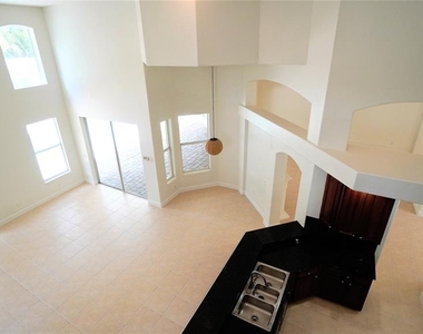 5028 Ashington Landing Drive - Photo Thumbnail 10