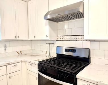 4128 Bissonnet Street - Photo Thumbnail 10