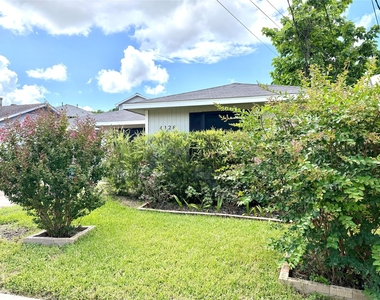 4128 Bissonnet Street - Photo Thumbnail 2