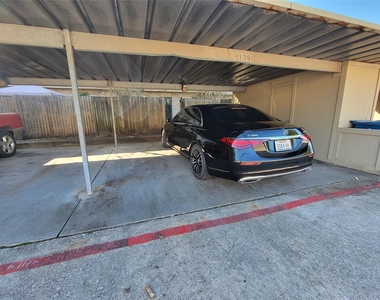 2139 Shiveley Circle - Photo Thumbnail 18