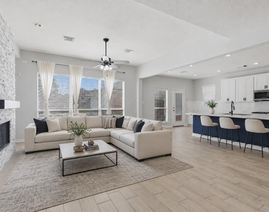 19114 Canyon Vista Court - Photo Thumbnail 6