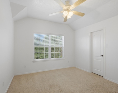 19114 Canyon Vista Court - Photo Thumbnail 21