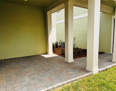 10120 Peebles Street - Photo Thumbnail 15