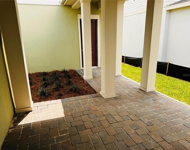10120 Peebles Street - Photo Thumbnail 14