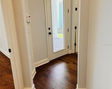 10120 Peebles Street - Photo Thumbnail 11