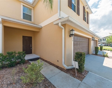 3439 Rodrick Circle - Photo Thumbnail 3