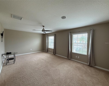 3439 Rodrick Circle - Photo Thumbnail 15