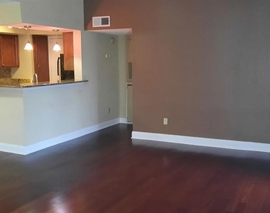 4200 Thornbriar Lane - Photo Thumbnail 6