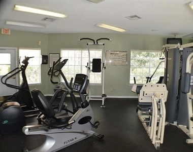4200 Thornbriar Lane - Photo Thumbnail 13
