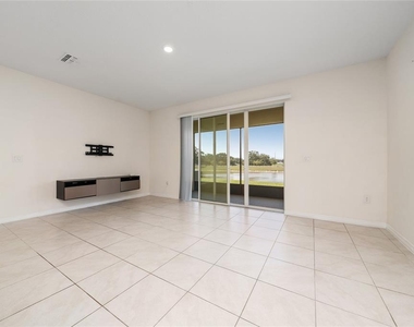 265 Feltrim Reserve Boulevard - Photo Thumbnail 18