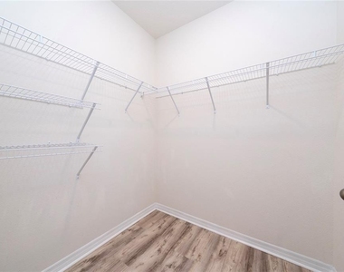265 Feltrim Reserve Boulevard - Photo Thumbnail 33