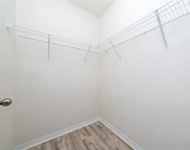 265 Feltrim Reserve Boulevard - Photo Thumbnail 32