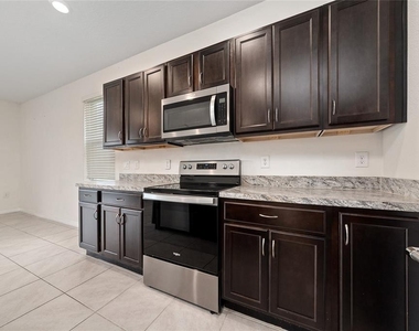 265 Feltrim Reserve Boulevard - Photo Thumbnail 17