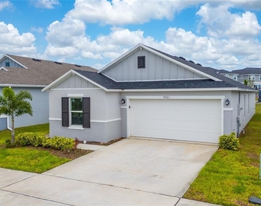 9061 Oscraft Drive - Photo Thumbnail 2