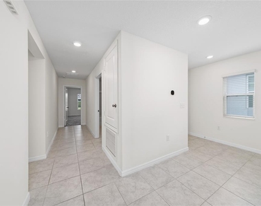 9061 Oscraft Drive - Photo Thumbnail 24