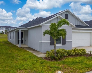 9061 Oscraft Drive - Photo Thumbnail 1
