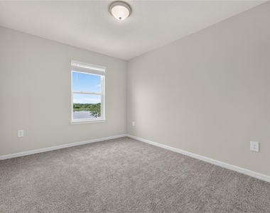 2356 Southbury Drive - Photo Thumbnail 13