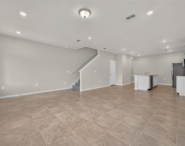 2356 Southbury Drive - Photo Thumbnail 6