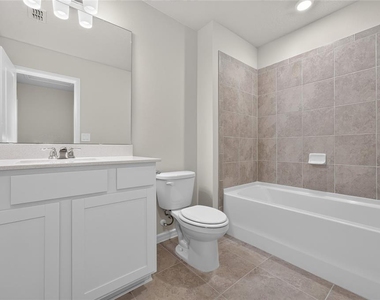 2356 Southbury Drive - Photo Thumbnail 11