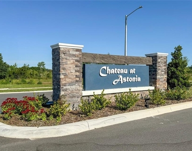3295 Laurent Loop - Photo Thumbnail 2