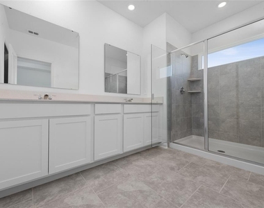 3295 Laurent Loop - Photo Thumbnail 12