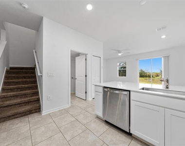 3295 Laurent Loop - Photo Thumbnail 7