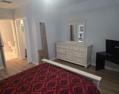 13226 Galicia Street - Photo Thumbnail 9