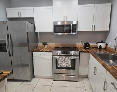 13226 Galicia Street - Photo Thumbnail 1